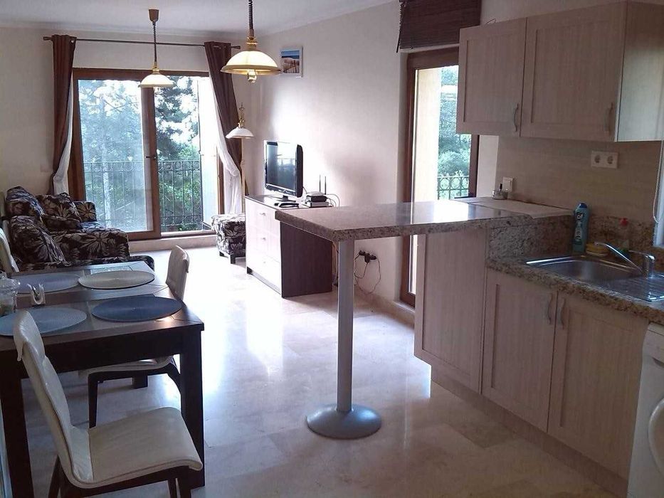 Дава се под наем Двустаен апартамент в с. Кранево, Област Добрич - 79 кв.м за 850 € - Снимка #8