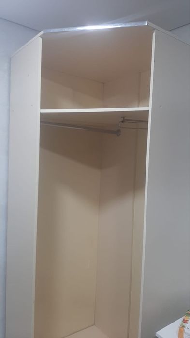 Шкаф глубокий отдам бесплатно