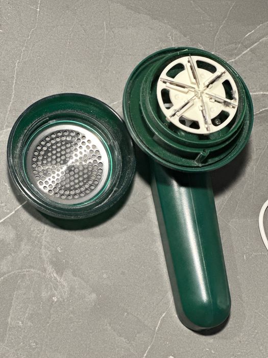 Тример за топчета по дрехите