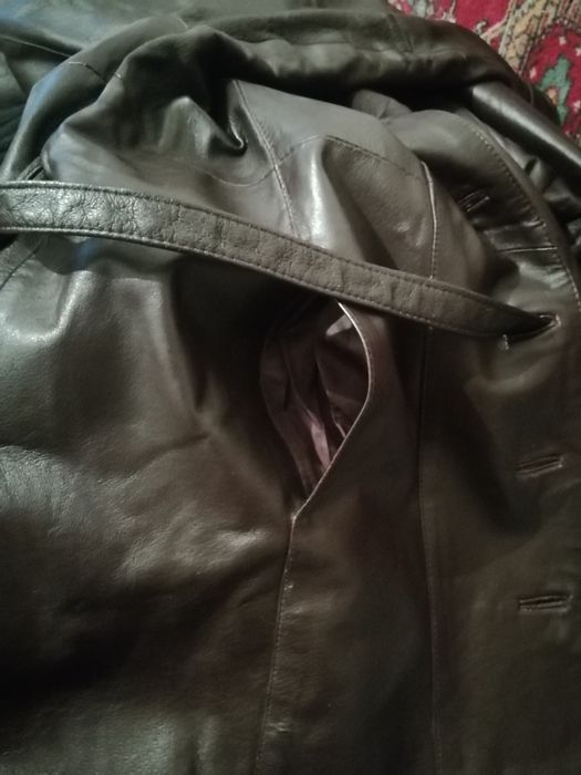 Плащ женский коженный