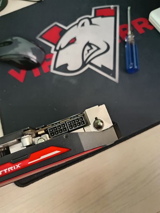 Продам видеокарту