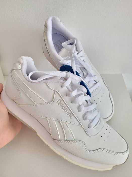 Продаётся новая оригинал