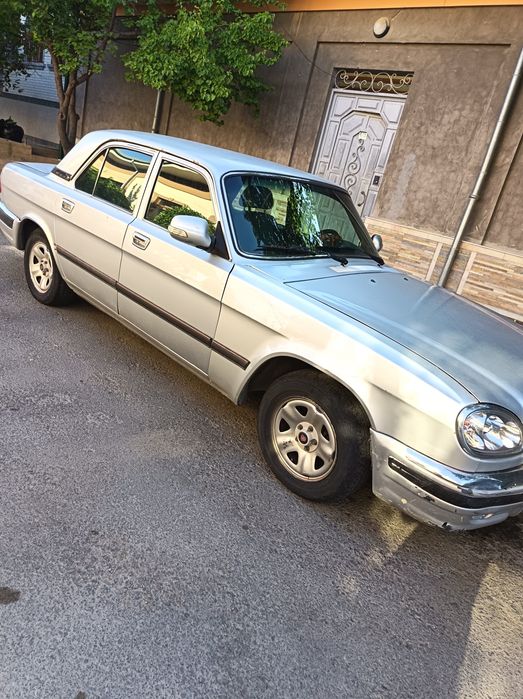 Волга GAZ_ 31105