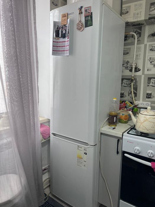 Продам холодильник