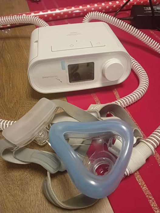 Dispozitiv medical utilizat pentru tratamentul apneei în somn Philips DreamStation
