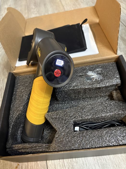 Multifunctionala electrica pentru taiat