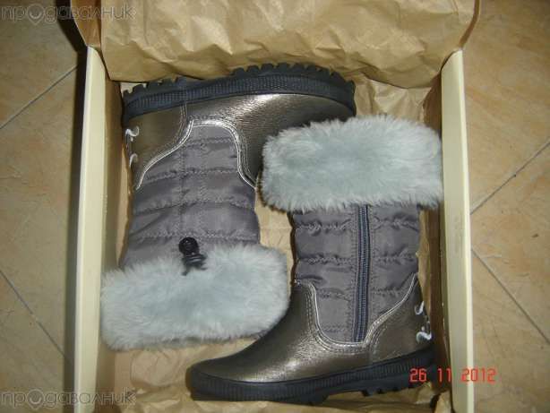 Нови! Clarks 37, Crocs 33 и  Дизел 28 ;Чехли  Crocs C10-11  и С8-9