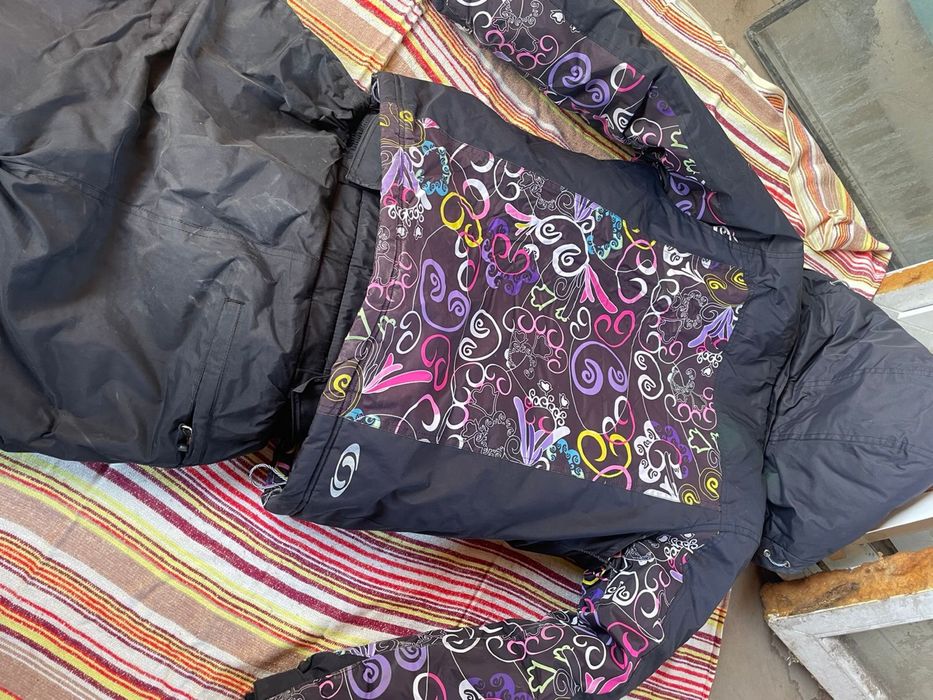 Зимний женский комбинезон