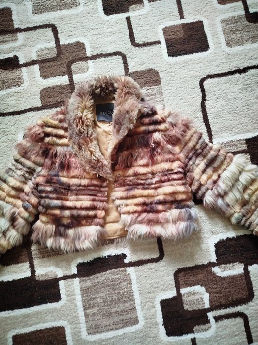 Шубка натуральная фирменная