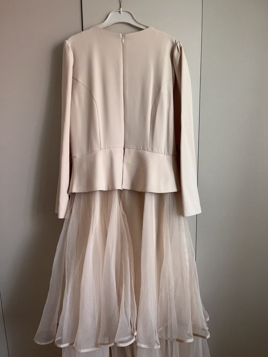 Платье вечерные