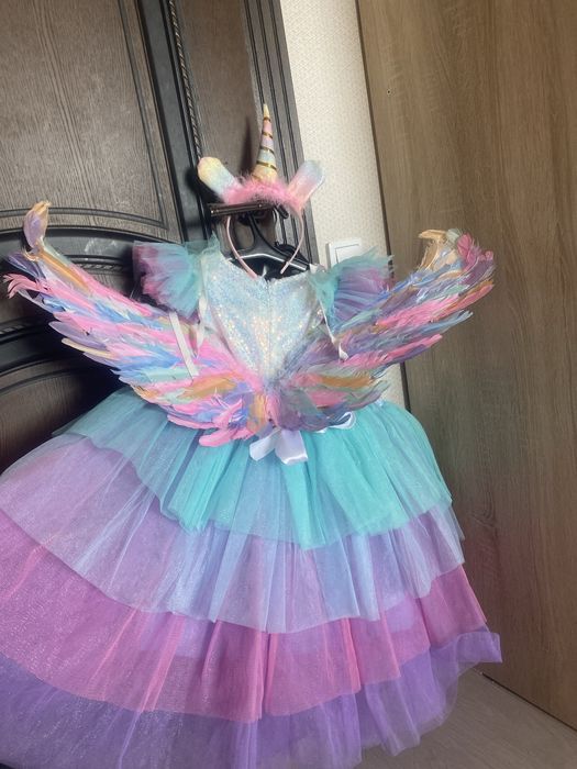 Продам детский платье