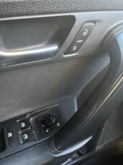 Vw pasat 1.6 model 2011,disel