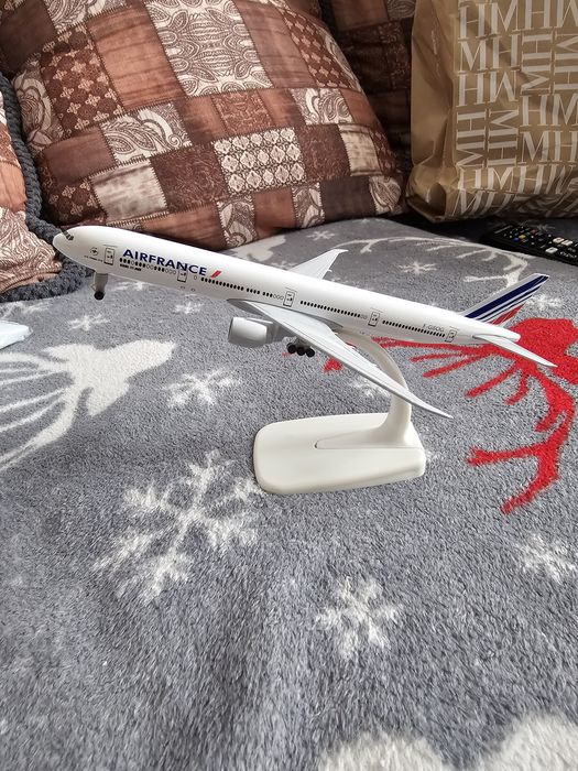 Macheta metalica avion 21 cm noua diferite modele