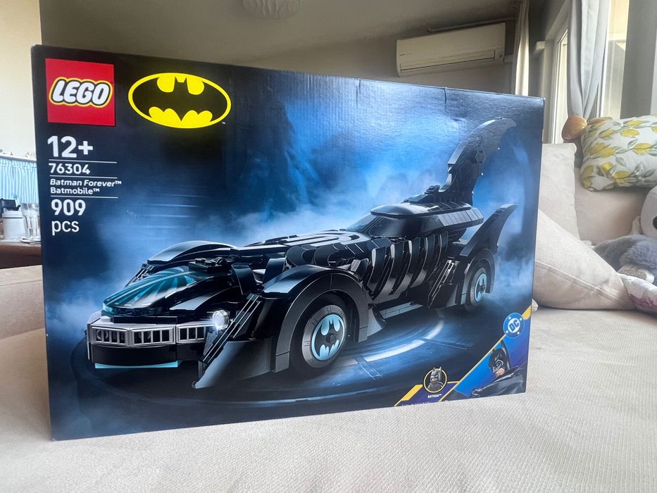 Lego DC Comics Batman 76304 - Batman Forever Batmobile