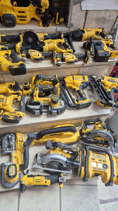 Инструменти Dewalt