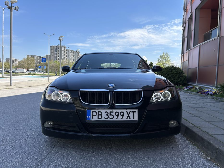 Продавам BMW 320d E91