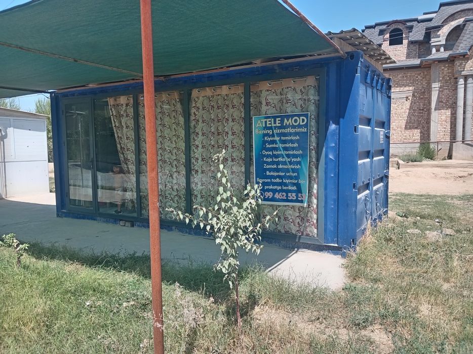Kantener kok rangda boyi 6mt.eni 3 mt kirib iw bowlasa boladi