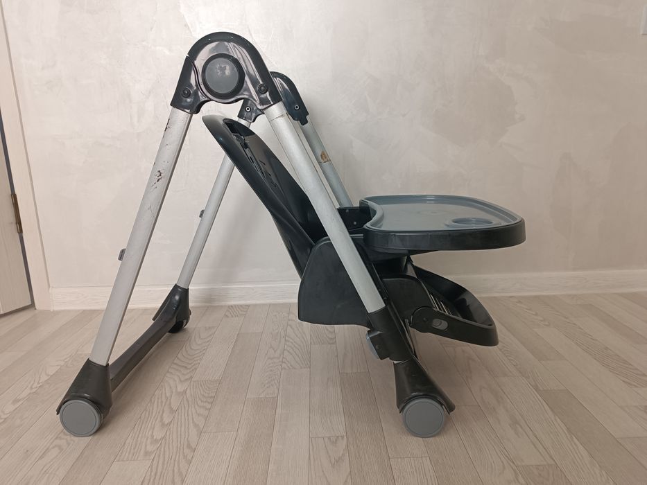 Срочно Продам Стульчик для кормления