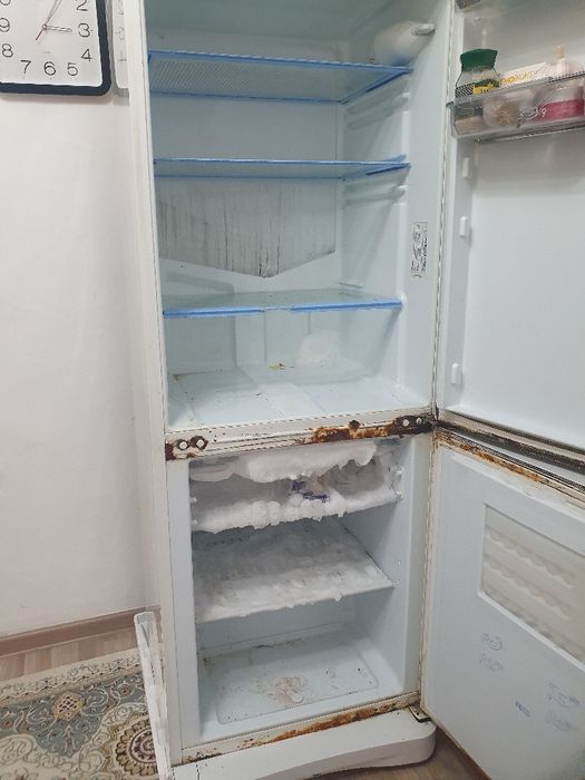 Холодильник бу рабочий