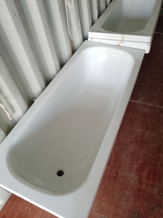 Улица Азаттык дом51   Ванна  НОВЫЕ