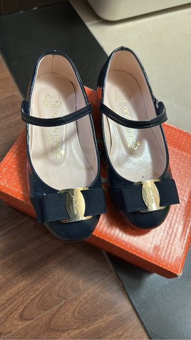 Обувь на девочку