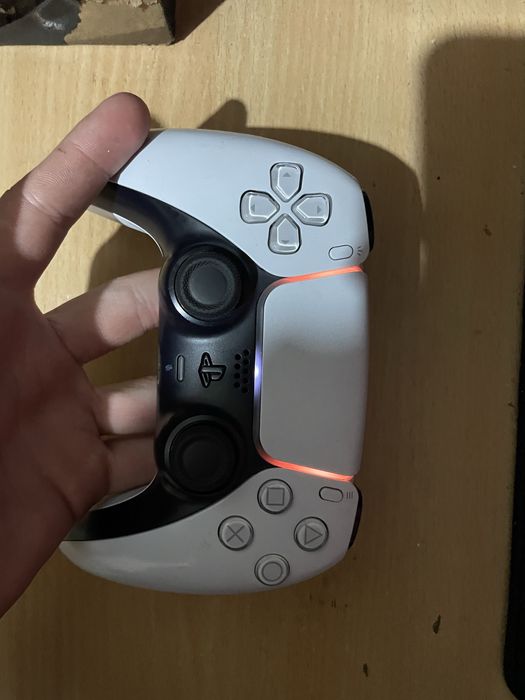 Джойстик от playstation5