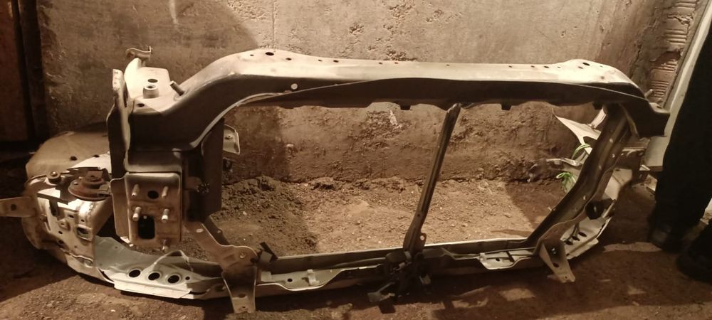 Запчасти Toyota camry 25