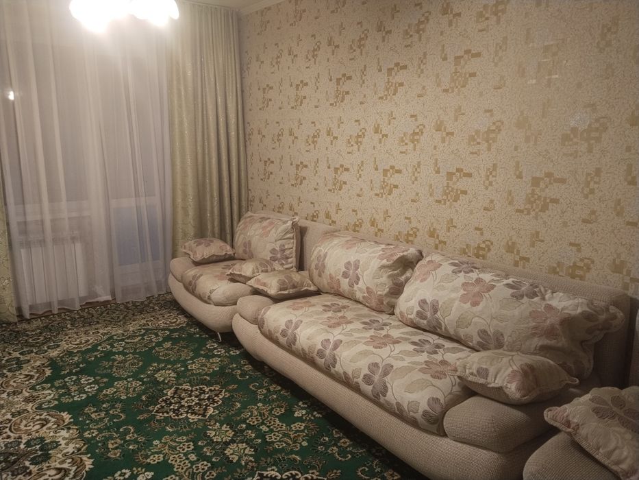 Сдаю 2-х комнатную квартиру по Ауэзова 73