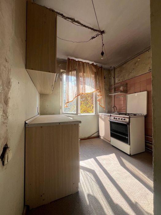 Киргили Широткада 4/3 этаж 2 хона уй ижарага берилади