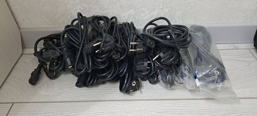 Силовой кабель для ПК