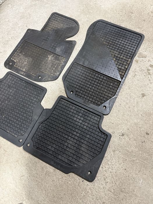 Резиновые полики (Оригинал) на BMW e36
