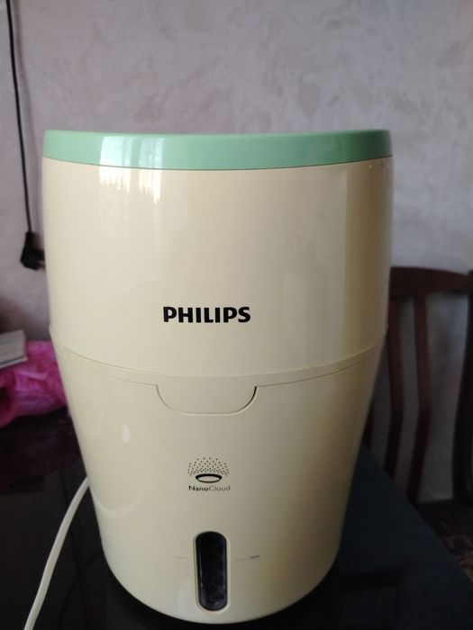 Увлажнитель воздуха PHILIPS