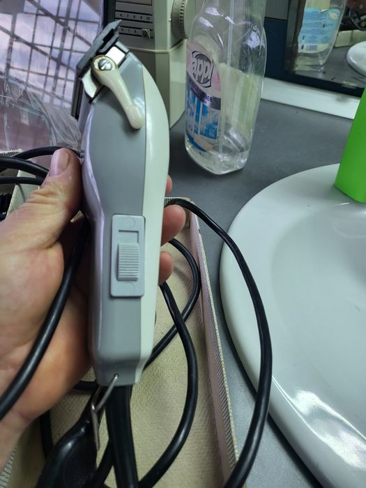 Masina tuns profesionala