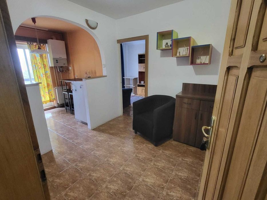 apartament 2 camere de inchiriat