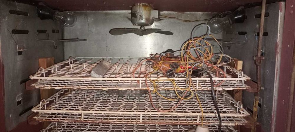 Люпилня, инкубатор за пилета  384 яйца