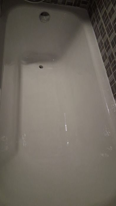 Emailat,  Recondiționat Cazi de Baie și Instalații Sanitare!