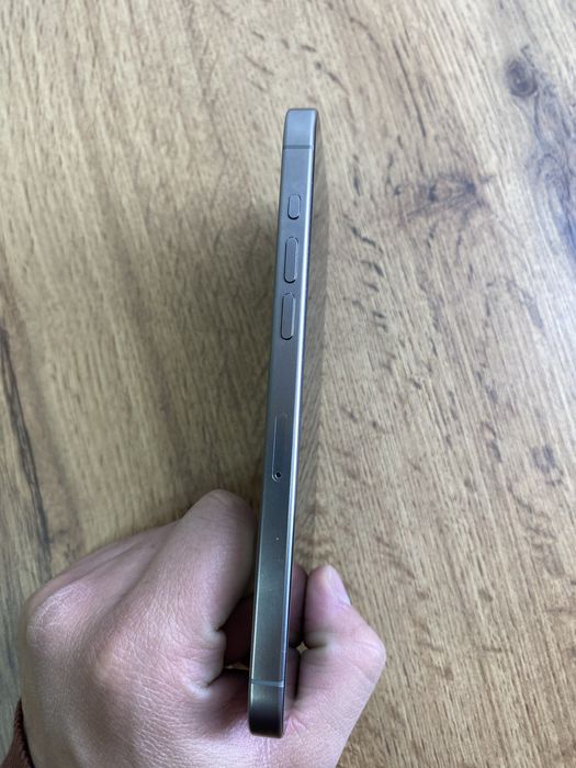 Продам Iphone 15 pro max