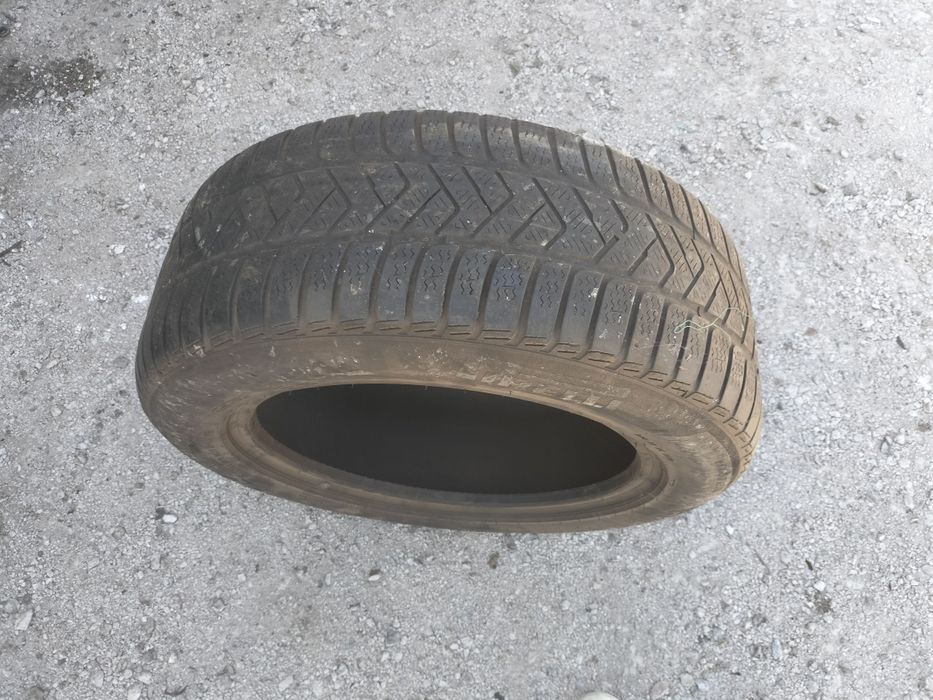 Продам шины 17 размера