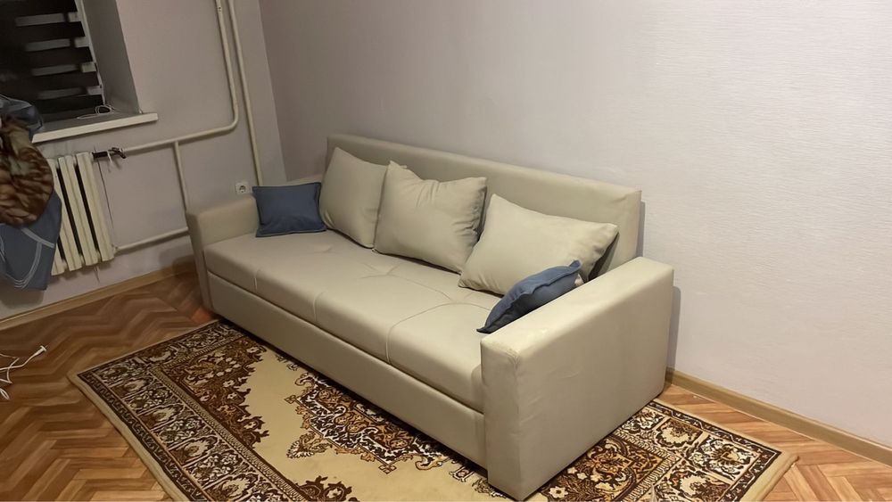 Продается диванн