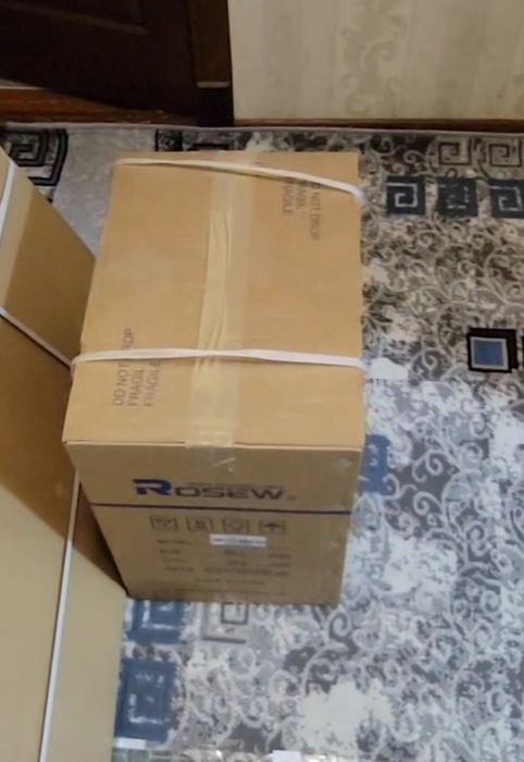 Швейная машинка стол вместе и оверлок