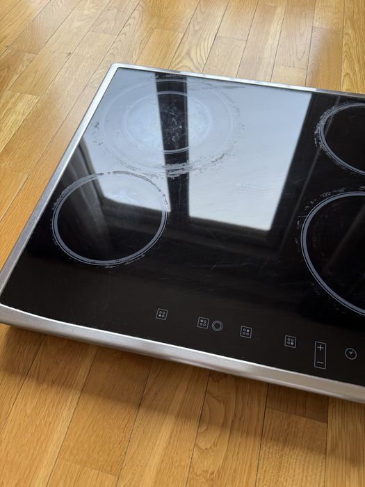 Варочная панель Hotpoint Ariston