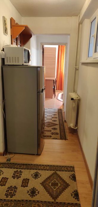 Inchiriez apartament 2 camere zona Lujerului