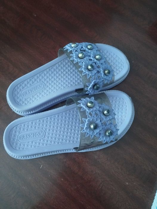 Обувь детская ( 7 пар)