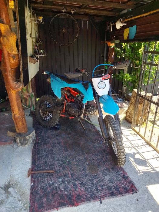 Cross 125cc full custom