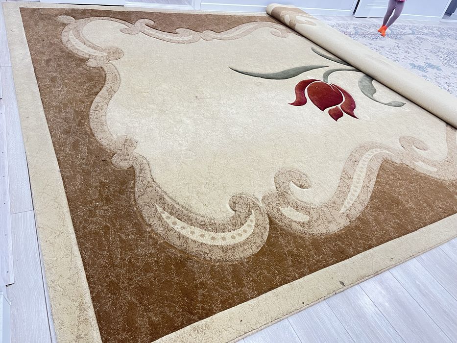 Кілем сатылады срочно