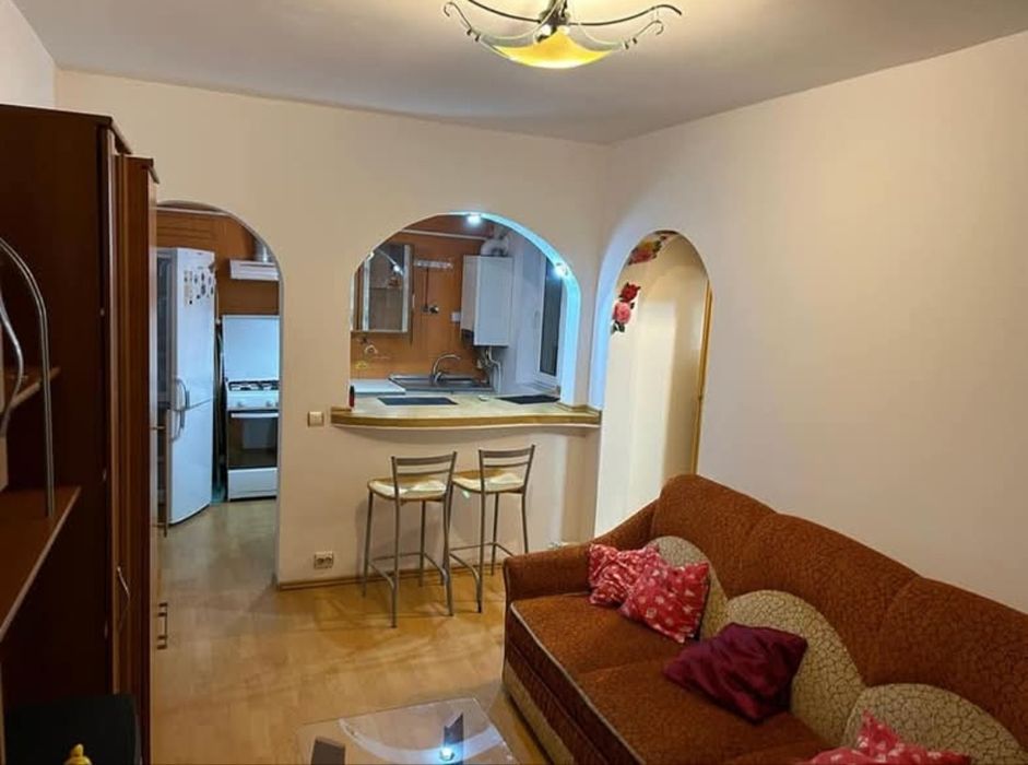 Inchiriere apartament 2 cam