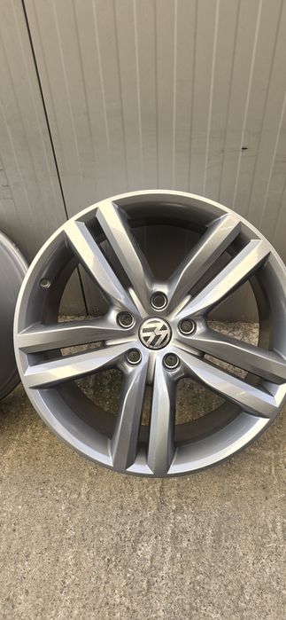 Оригинални джанти за VW  Touareg 20цола