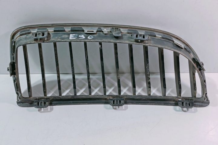 Grila radiator  22405910 BMW Seria 3 E90/E91/E92/E93
