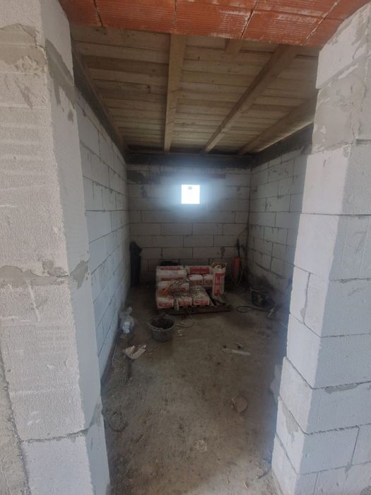 Vand casa la rosu plus teren 500mp