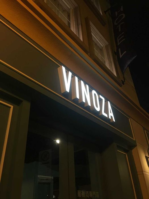 Наружная реклама вывески объемная буква баннер лайтбокс световой короб